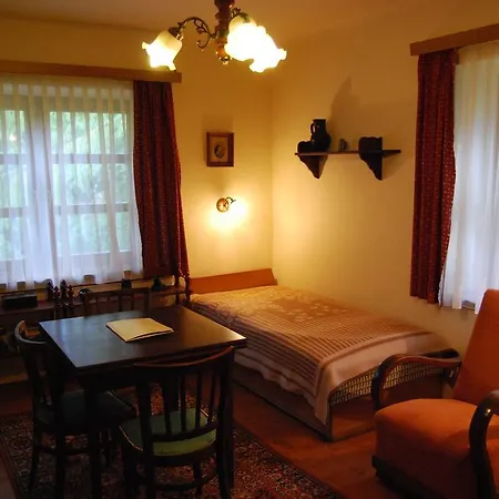 펜션 Boroka Apartmanhazak - Oereghaz *