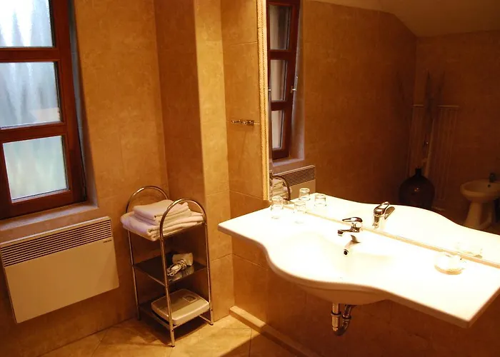 بيت للعطل Boroka Apartmanhazak - Oereghaz فيليم