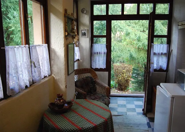 Boroka Apartmanhazak - Oereghaz فيليم