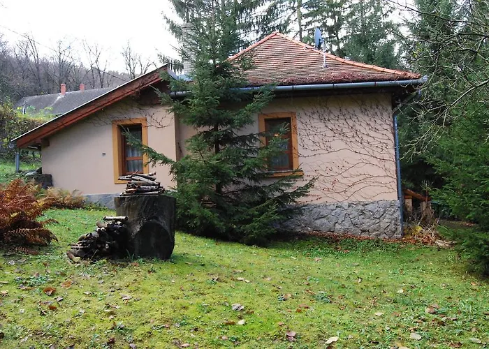 Boroka Apartmanhazak - Oereghaz فيليم